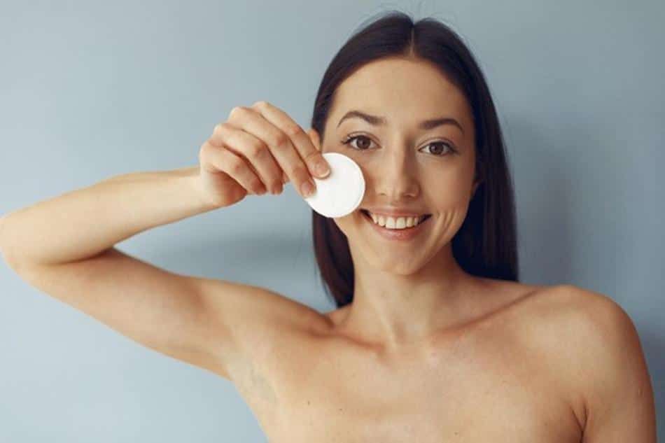 poros-dilatados-rosto