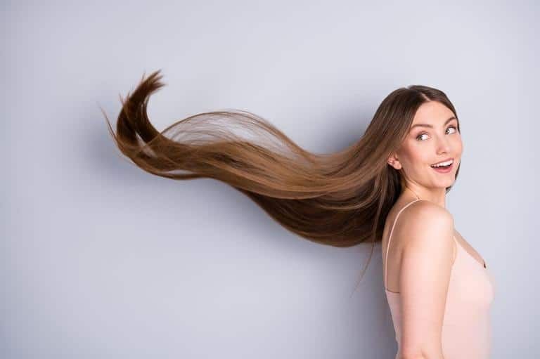 quanto cresce o cabelo por mes
