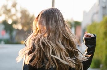 dicas para manter o cabelo louro comprido