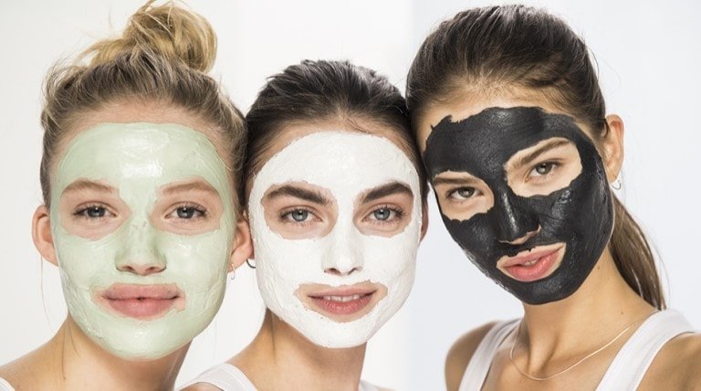 imagem mascaras faciais skincare 